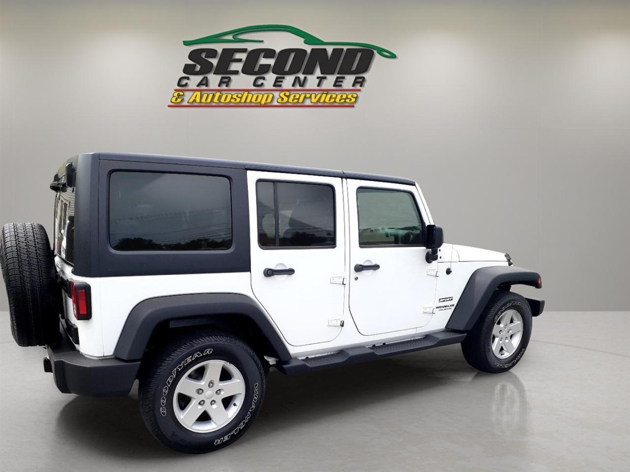 Jeep Wrangler Unlimited 4WD 4dr Sport 2016