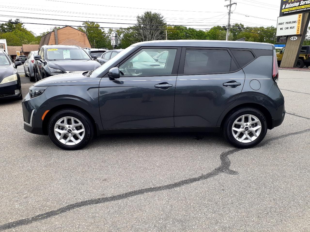 Kia Soul LX FWD 2025