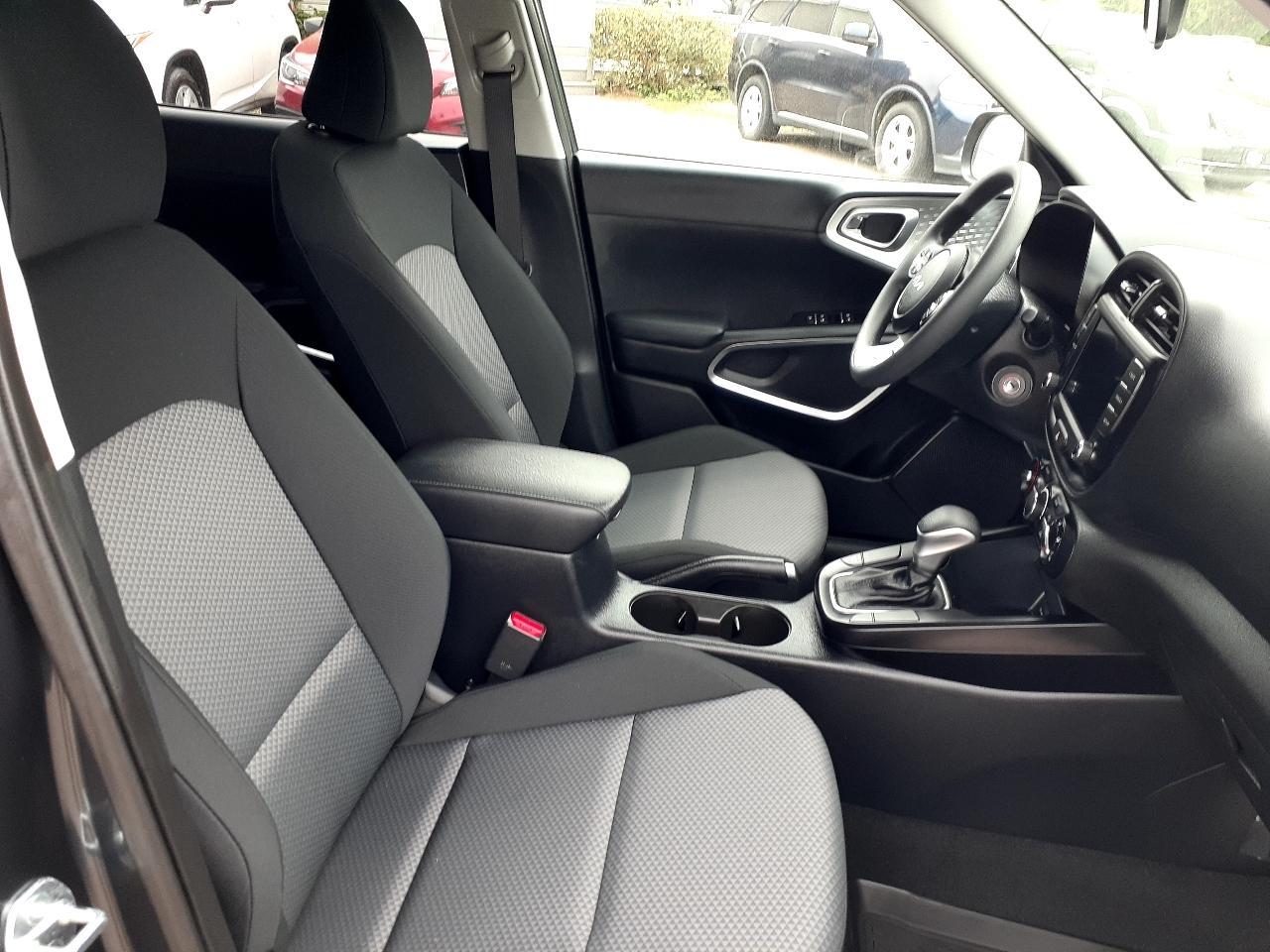 Kia Soul LX FWD 2025