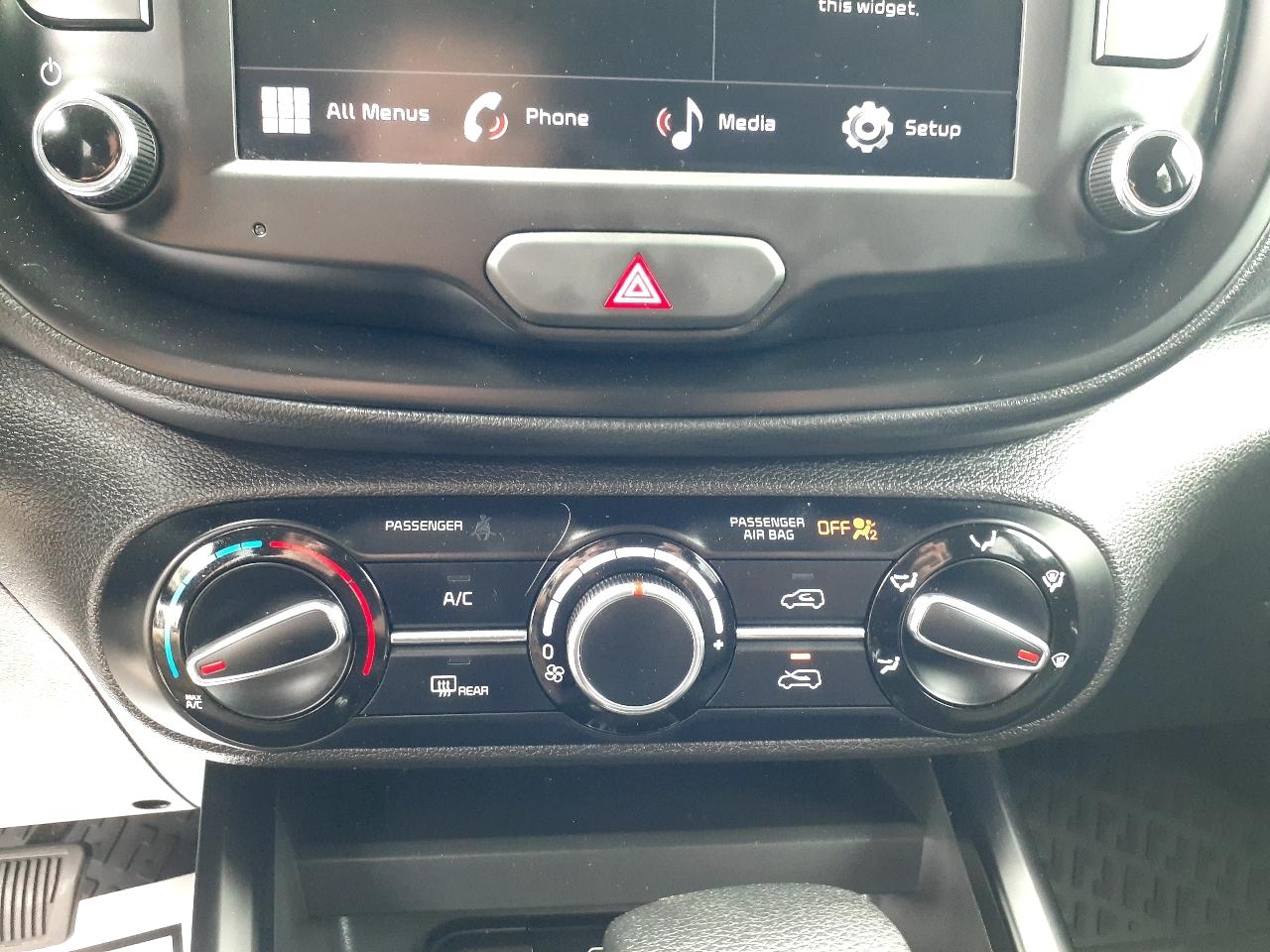 Kia Soul LX FWD 2025
