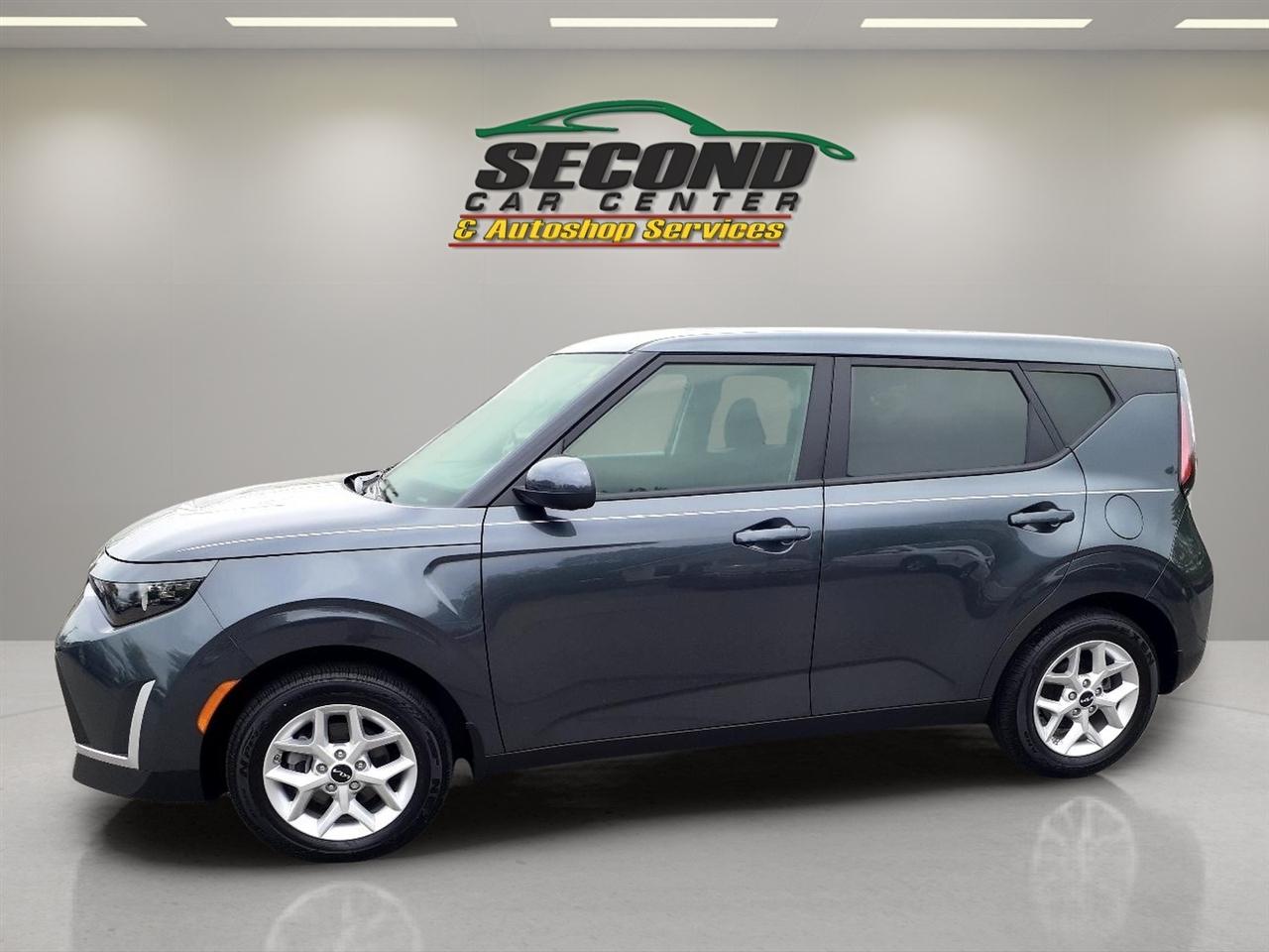 Kia Soul LX FWD 2025