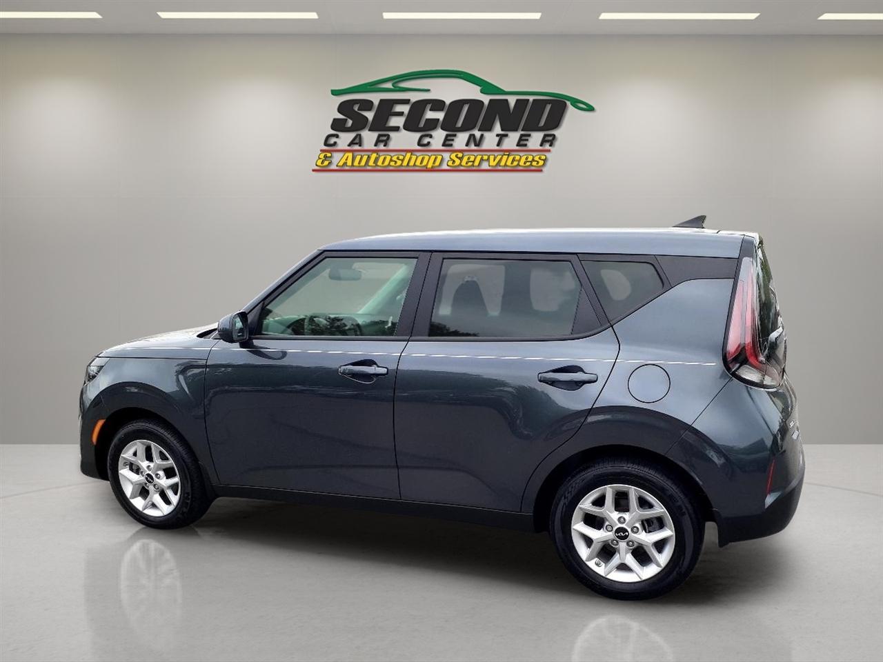 Kia Soul LX FWD 2025