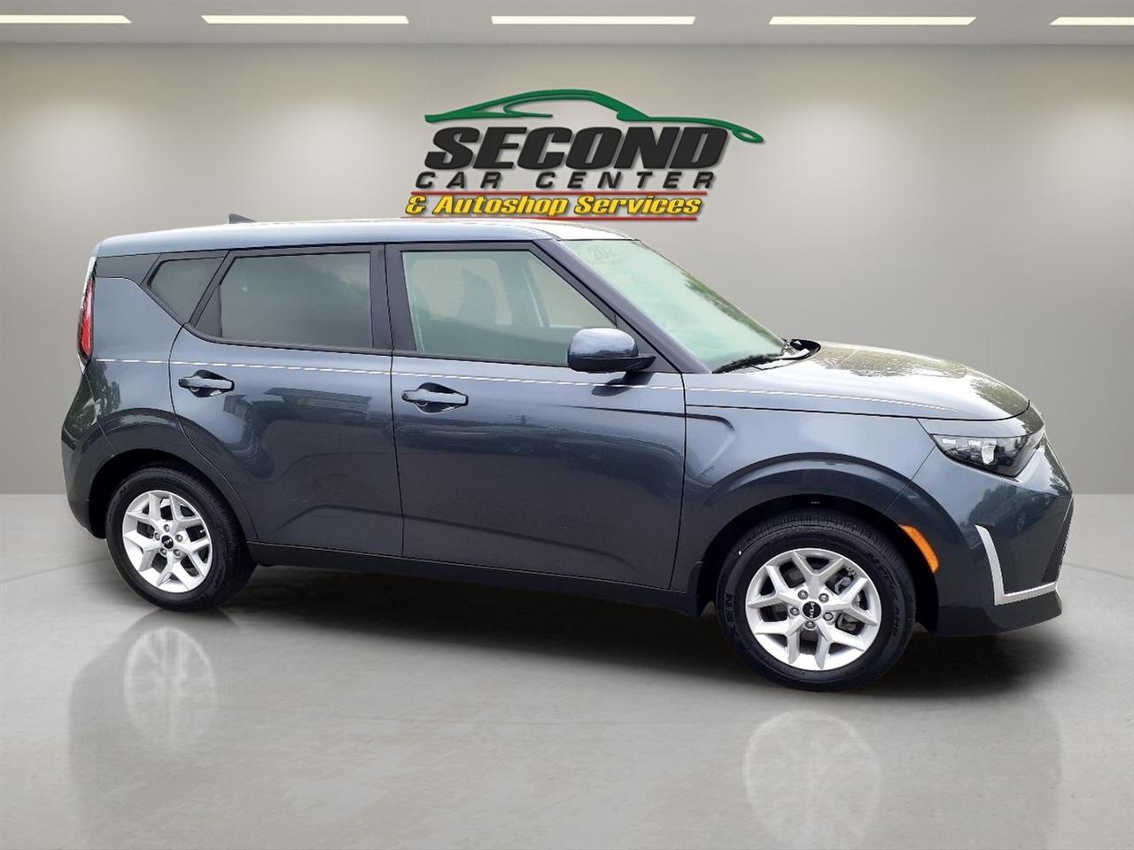 Kia Soul LX FWD 2025