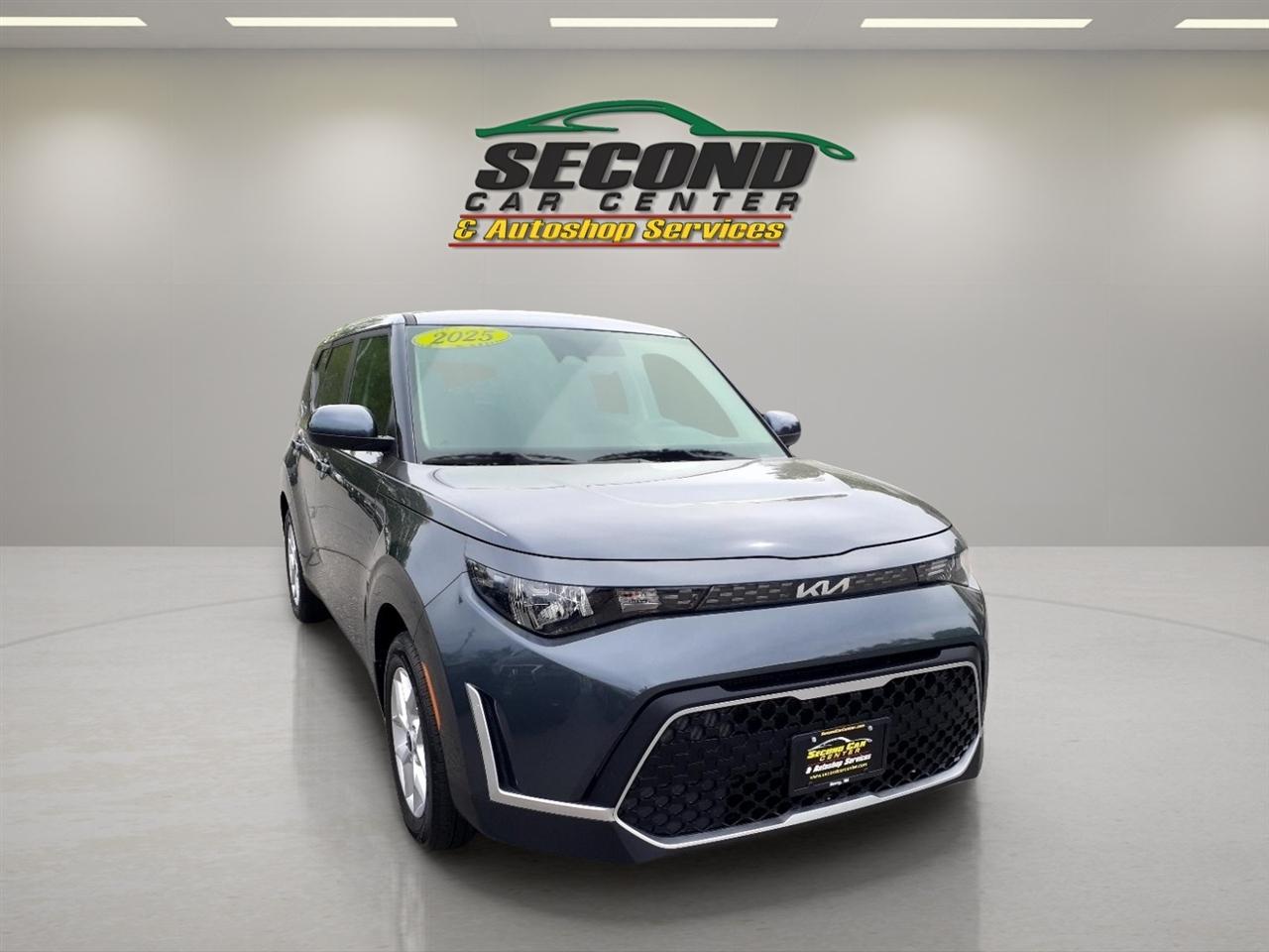 Kia Soul LX FWD 2025
