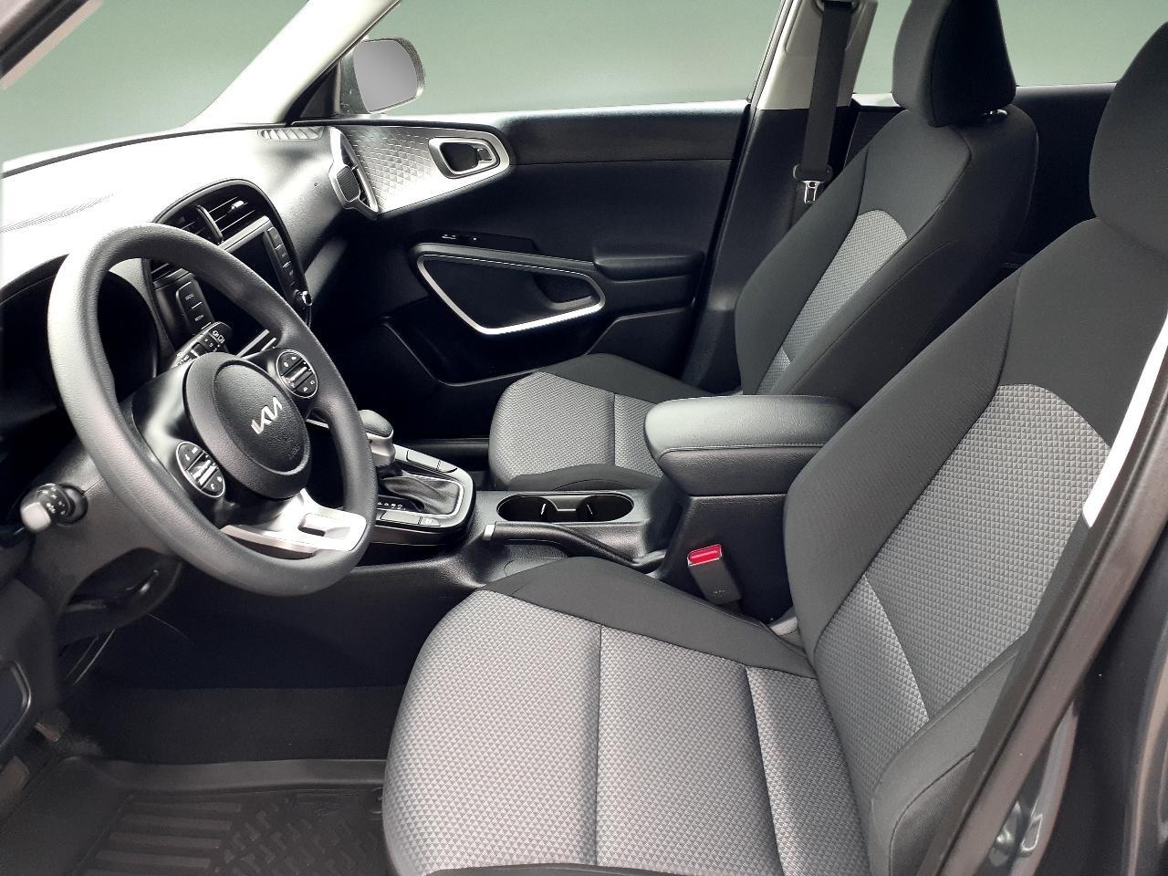 Kia Soul LX FWD 2025