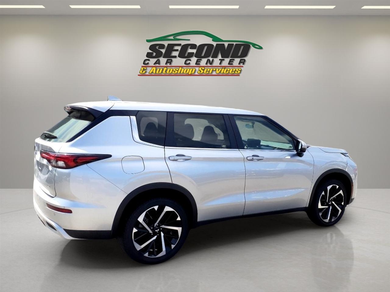 Mitsubishi Outlander SE S-AWC 2024