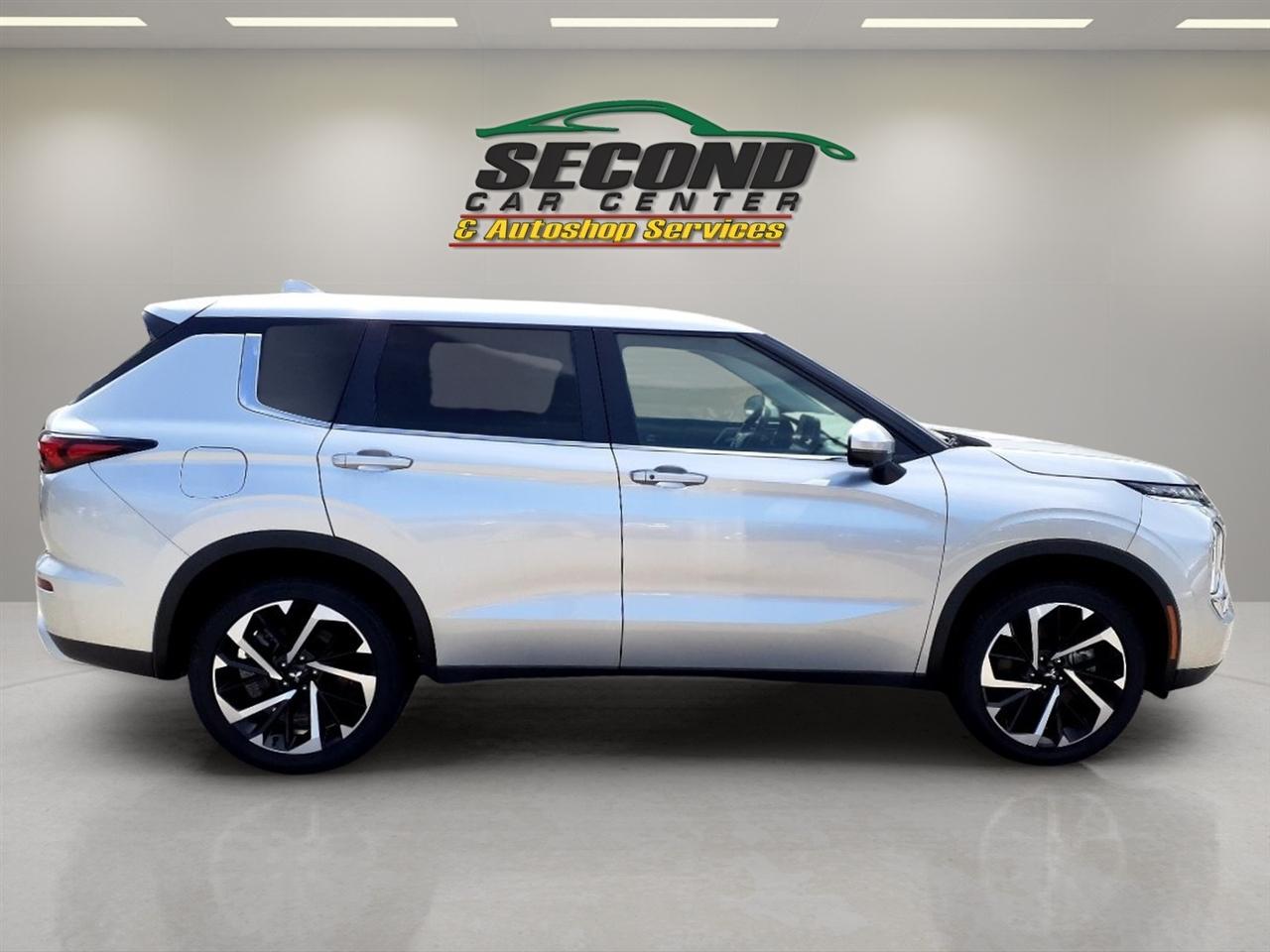 Mitsubishi Outlander SE S-AWC 2024