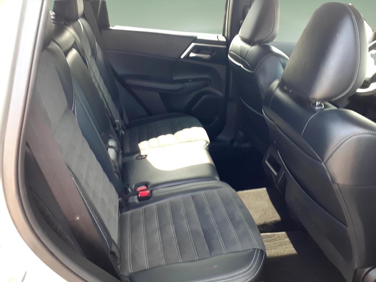 Mitsubishi Outlander SE S-AWC 2024