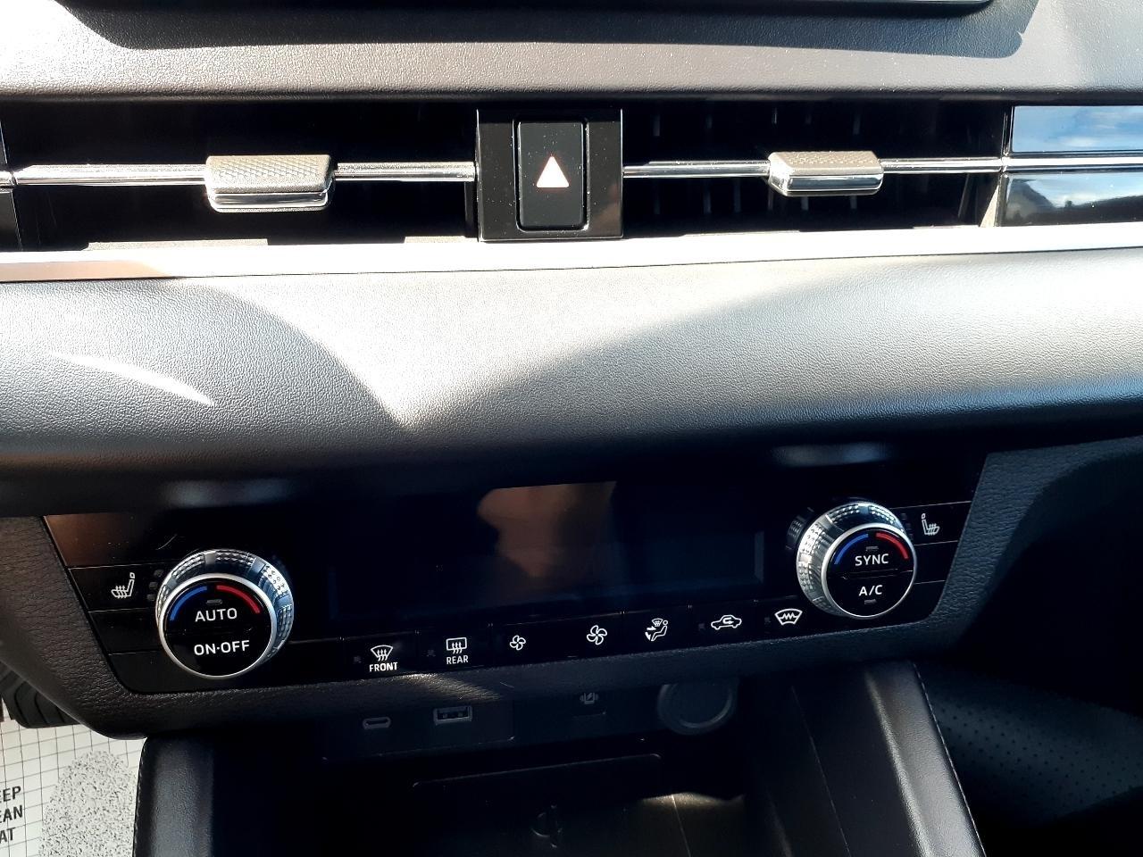 Mitsubishi Outlander SE S-AWC 2024