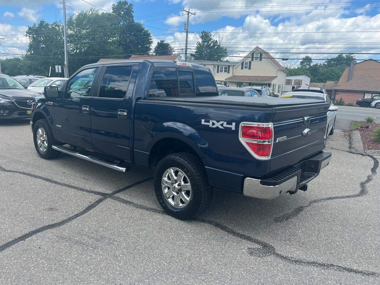 Ford F-150 4WD SuperCrew 145" XLT 2014