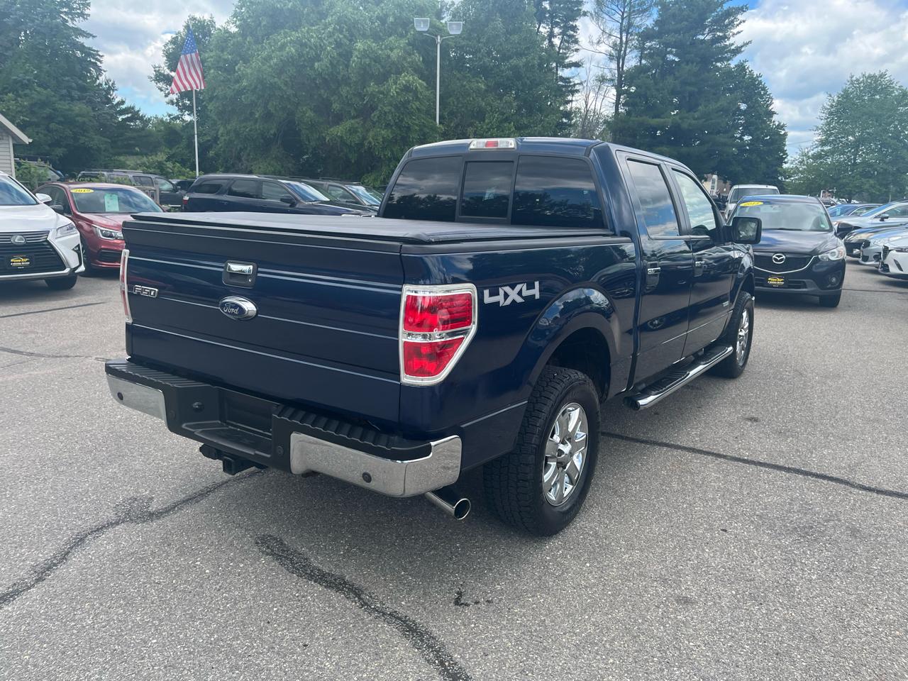 Ford F-150 4WD SuperCrew 145" XLT 2014