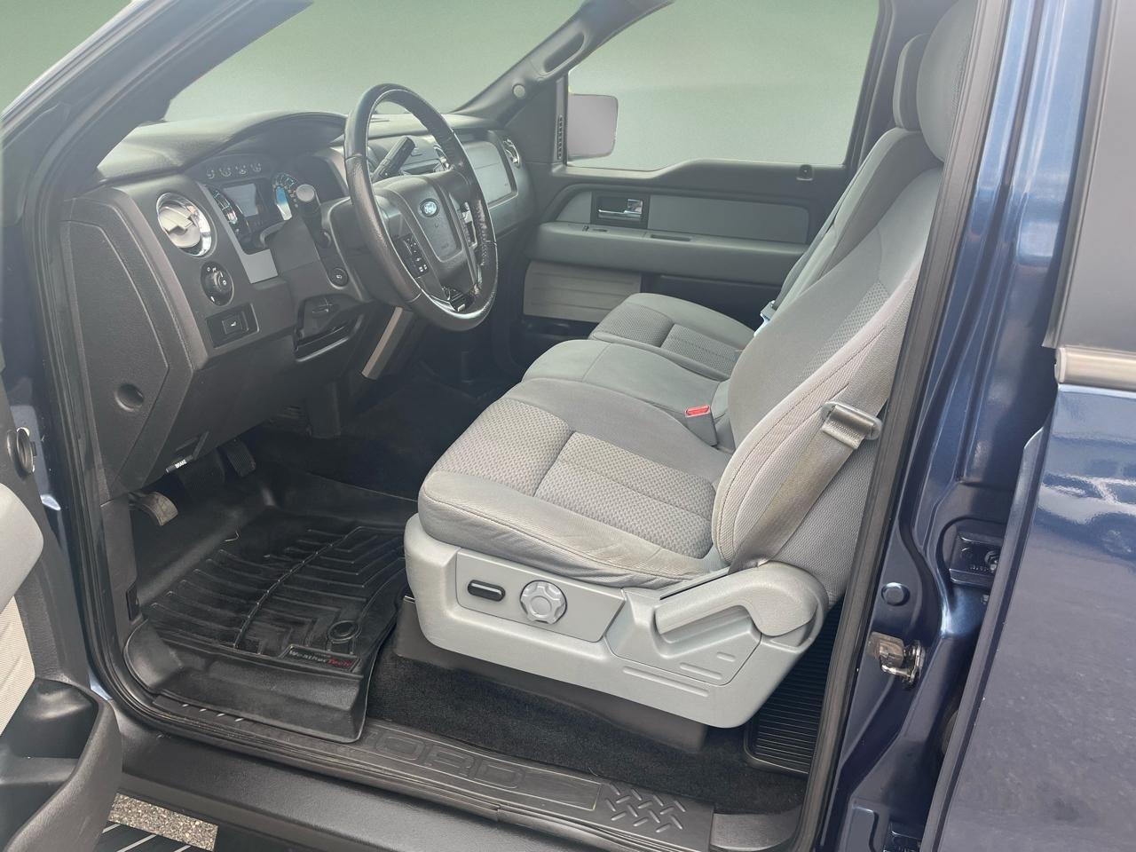 Ford F-150 4WD SuperCrew 145" XLT 2014