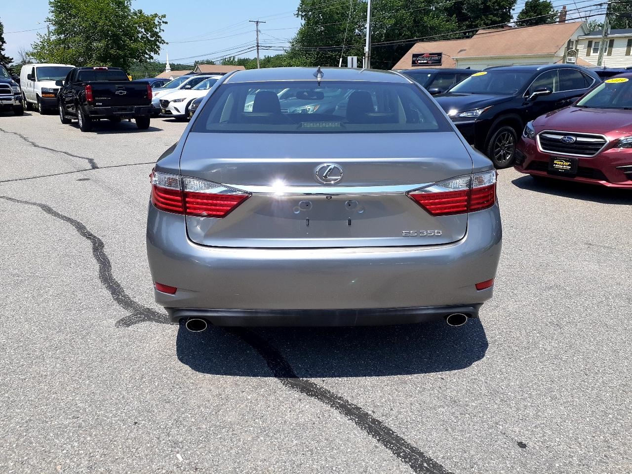 Lexus ES 350 4dr Sdn 2015