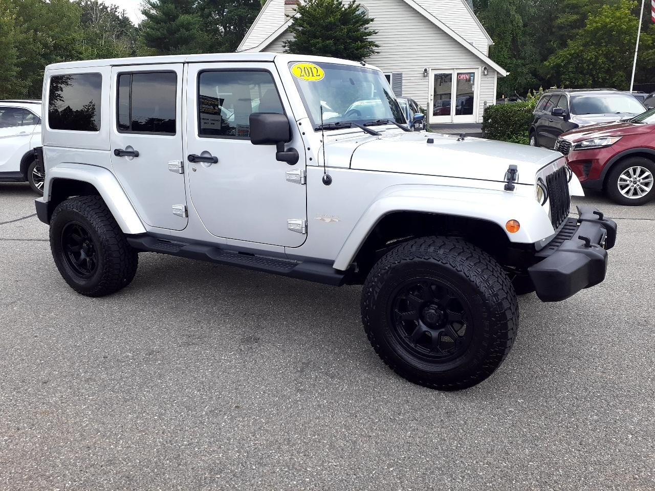 Jeep Wrangler Unlimited 4WD 4dr Sahara 2012
