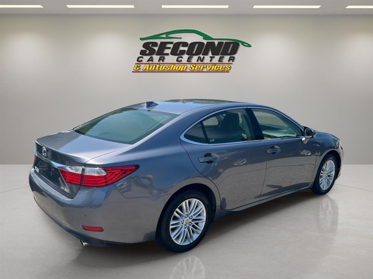 Lexus ES 350 4dr Sdn 2015