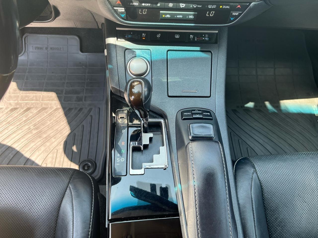 Lexus ES 350 4dr Sdn 2015