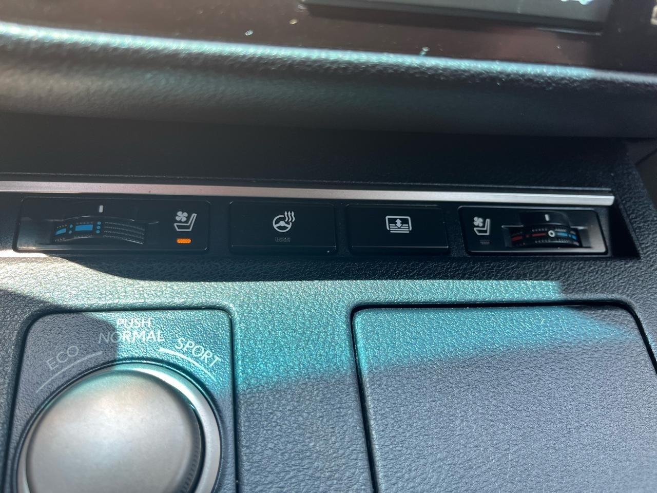 Lexus ES 350 4dr Sdn 2015