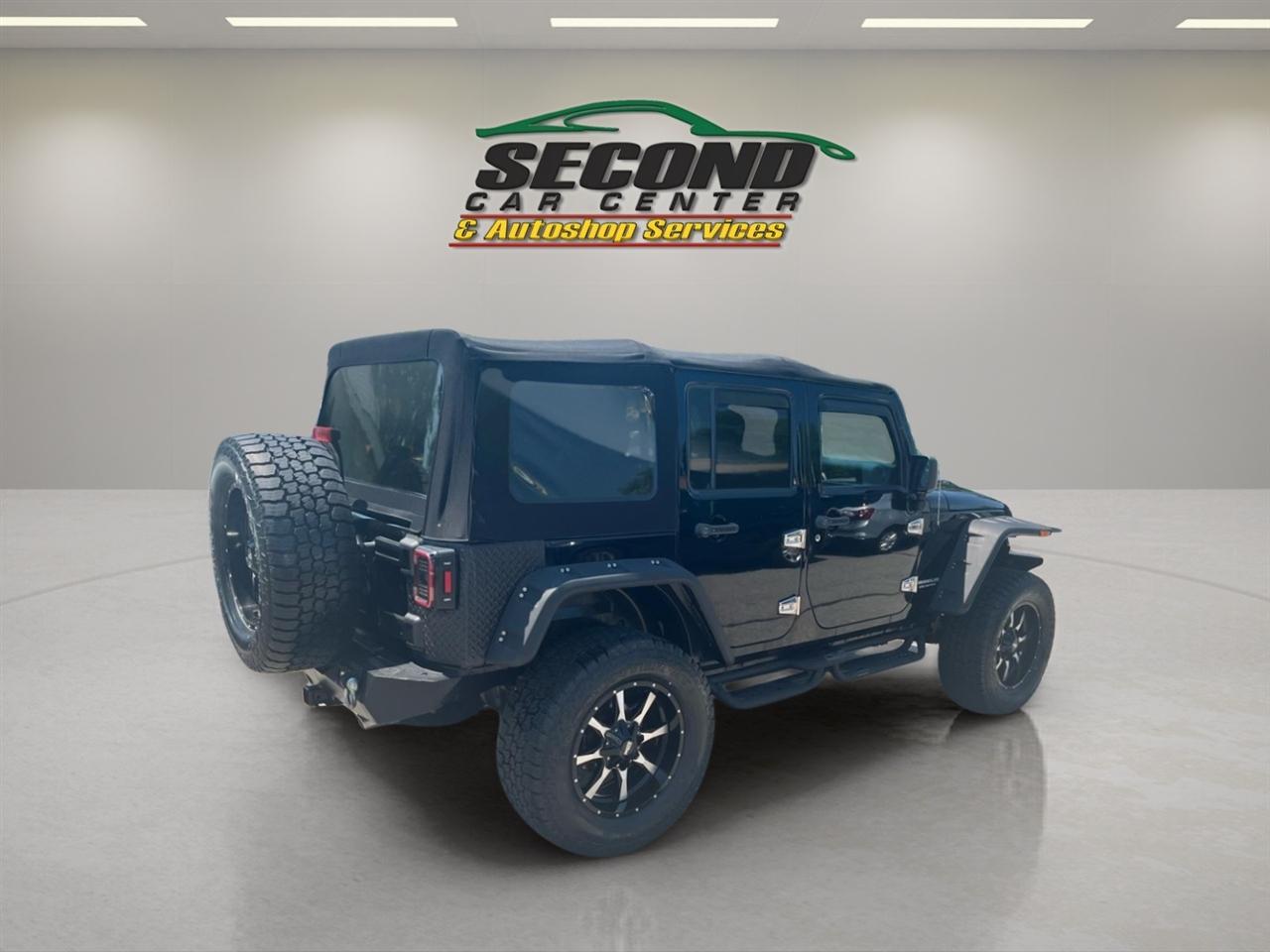Jeep Wrangler Unlimited 4WD 4dr Rubicon 2012