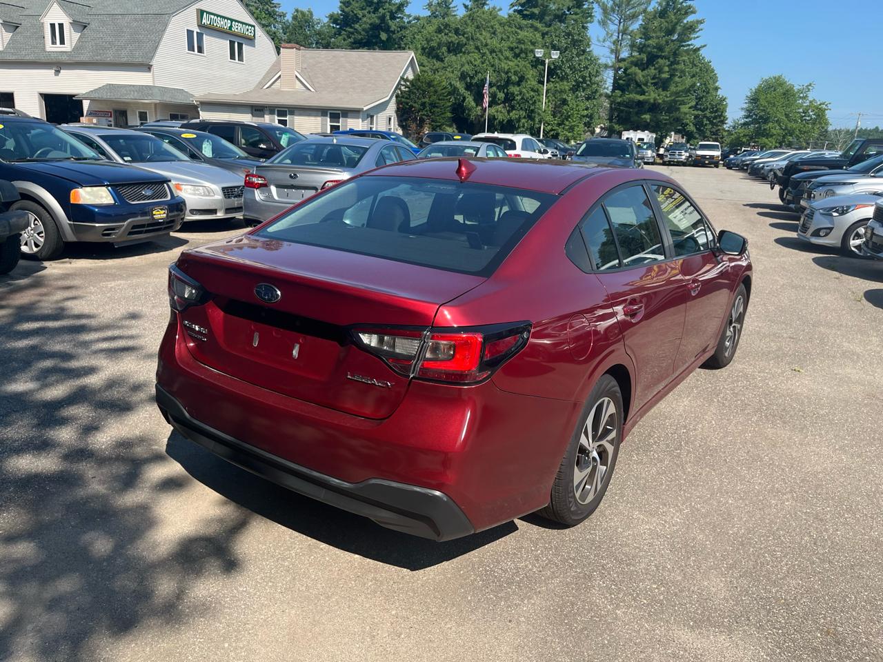 Subaru Legacy Premium AWD 2025