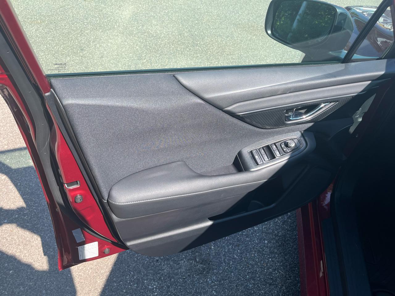 Subaru Legacy Premium AWD 2025
