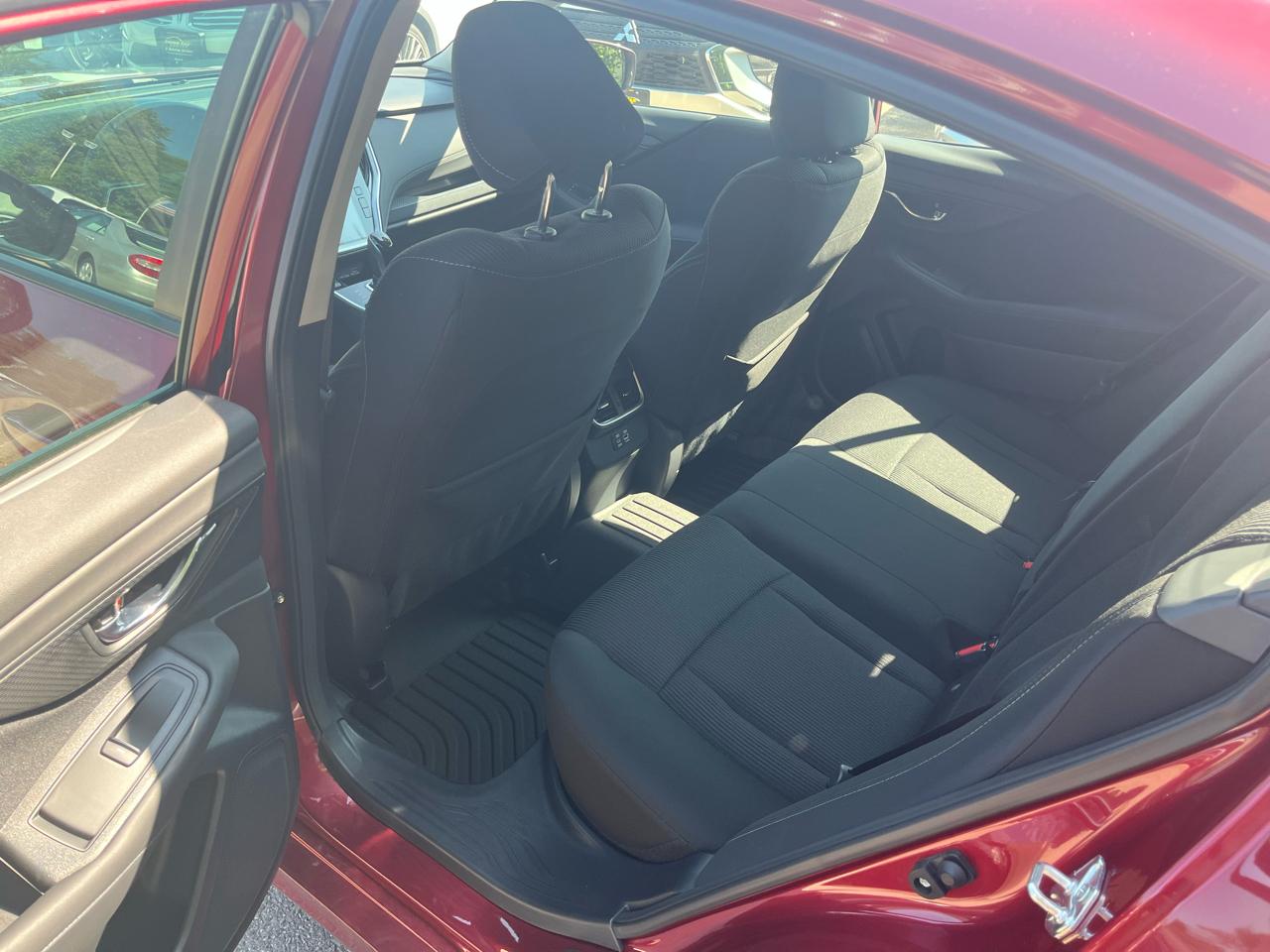 Subaru Legacy Premium AWD 2025