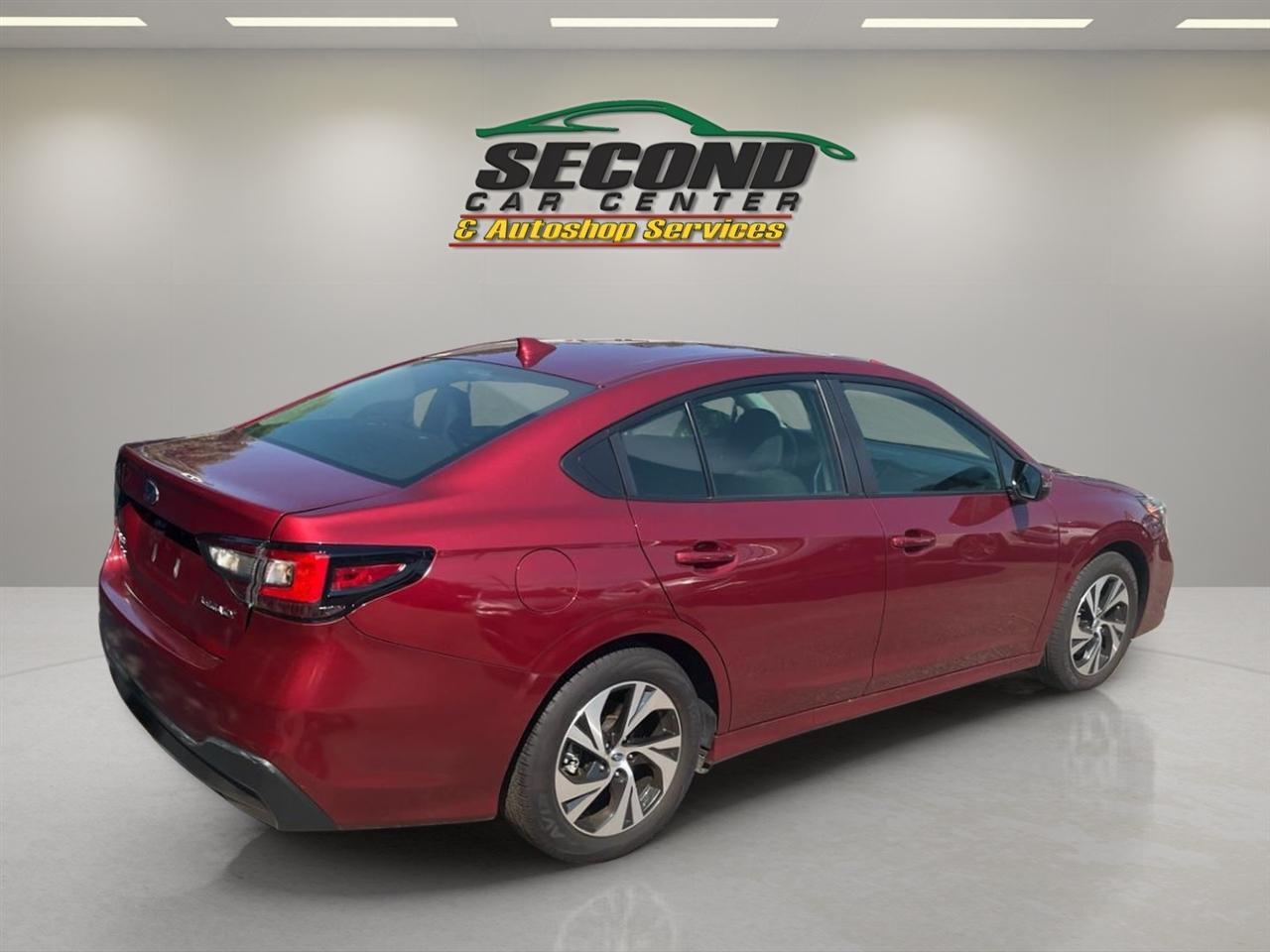 Subaru Legacy Premium AWD 2025