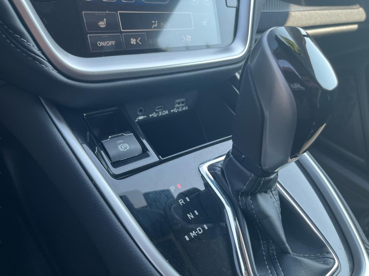 Subaru Legacy Premium AWD 2025