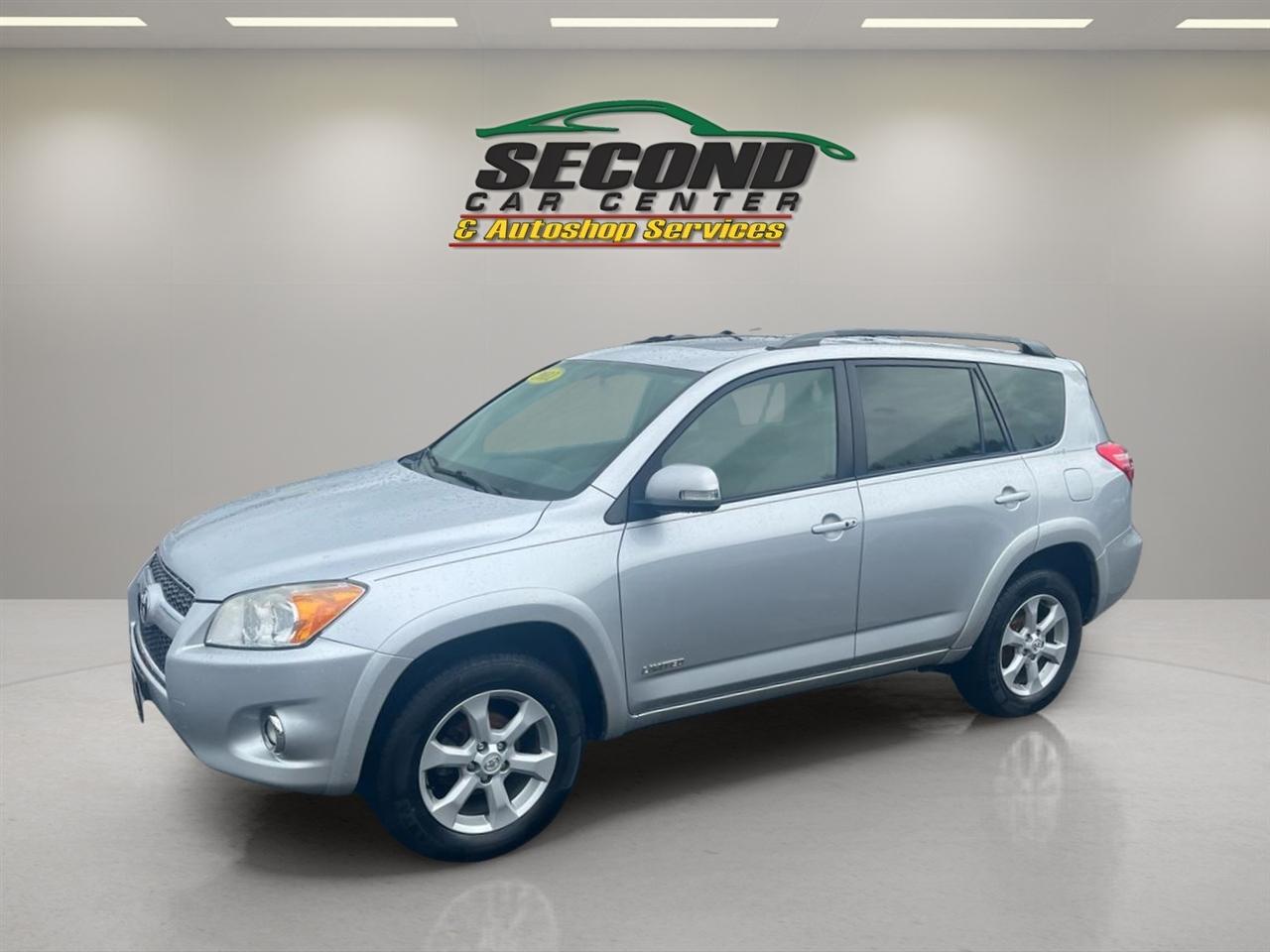 Toyota RAV4 4WD 4dr 4-cyl 4-Spd AT Ltd (Natl) 2011