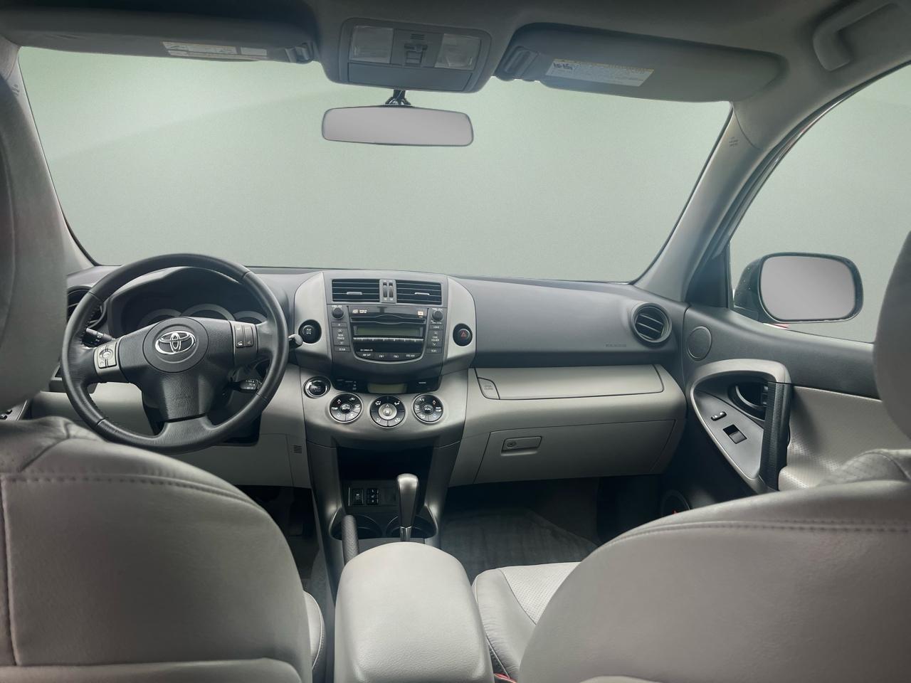 Toyota RAV4 4WD 4dr 4-cyl 4-Spd AT Ltd (Natl) 2011