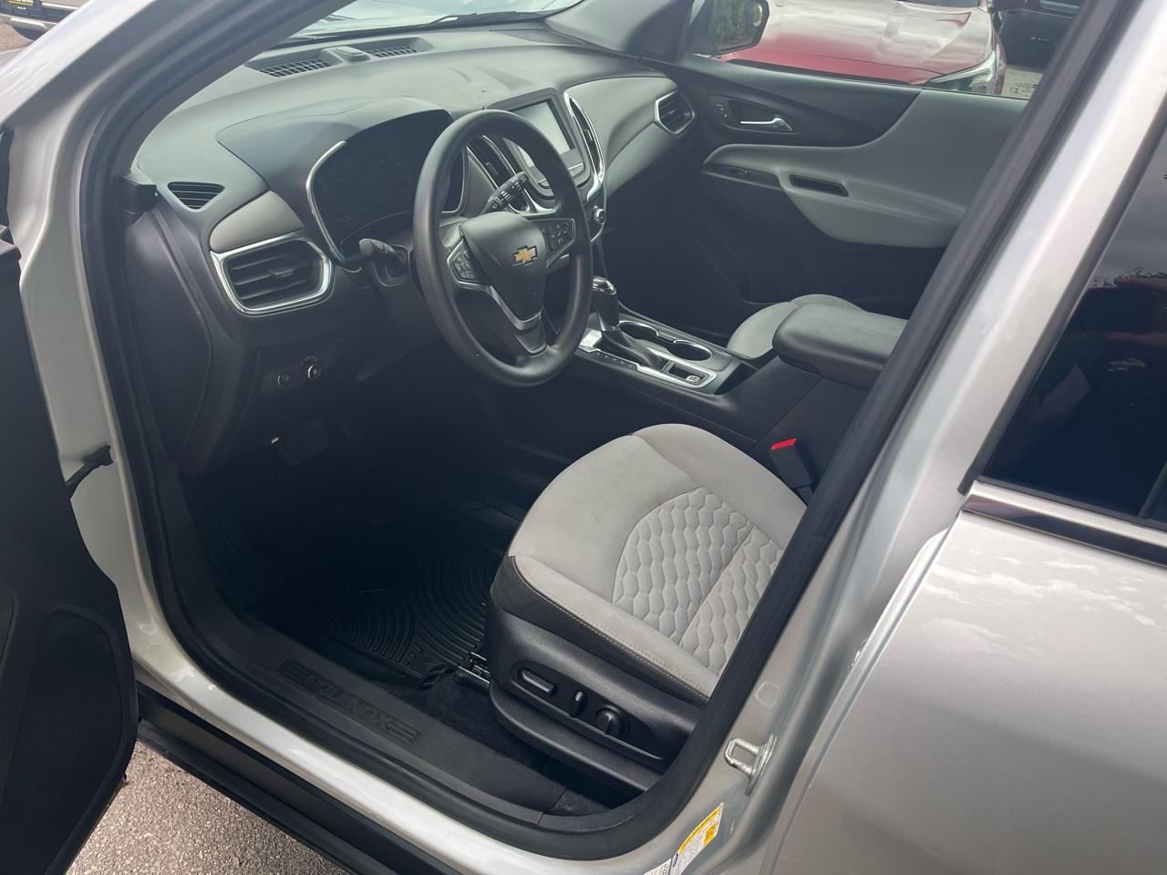 Chevrolet Equinox FWD 4dr LT w/1LT 2018