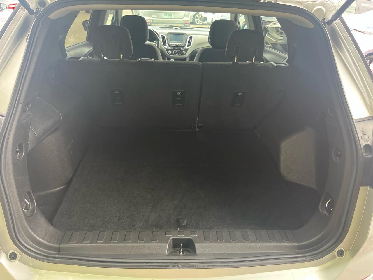 Chevrolet Equinox FWD 4dr LT w/1LT 2018