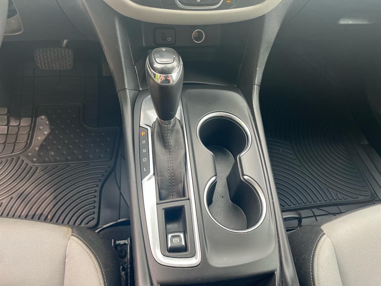 Chevrolet Equinox FWD 4dr LT w/1LT 2018