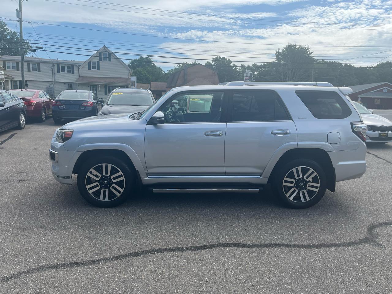 Toyota 4Runner 4WD 4dr V6 Limited (Natl) 2015