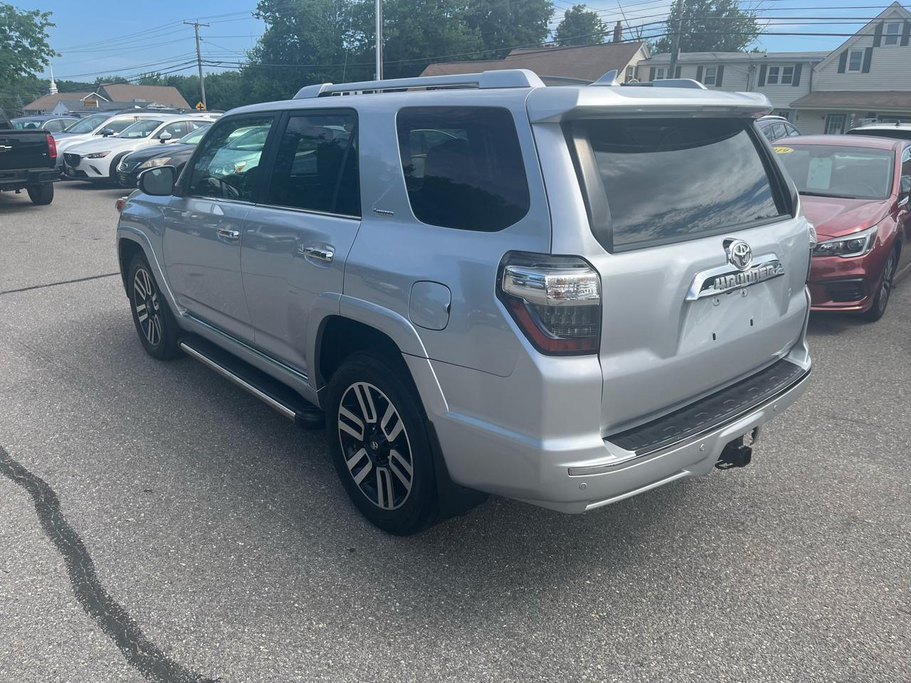 Toyota 4Runner 4WD 4dr V6 Limited (Natl) 2015