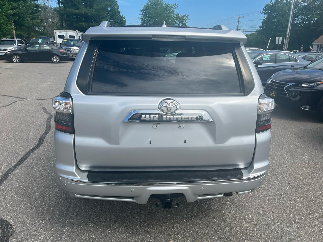 Toyota 4Runner 4WD 4dr V6 Limited (Natl) 2015