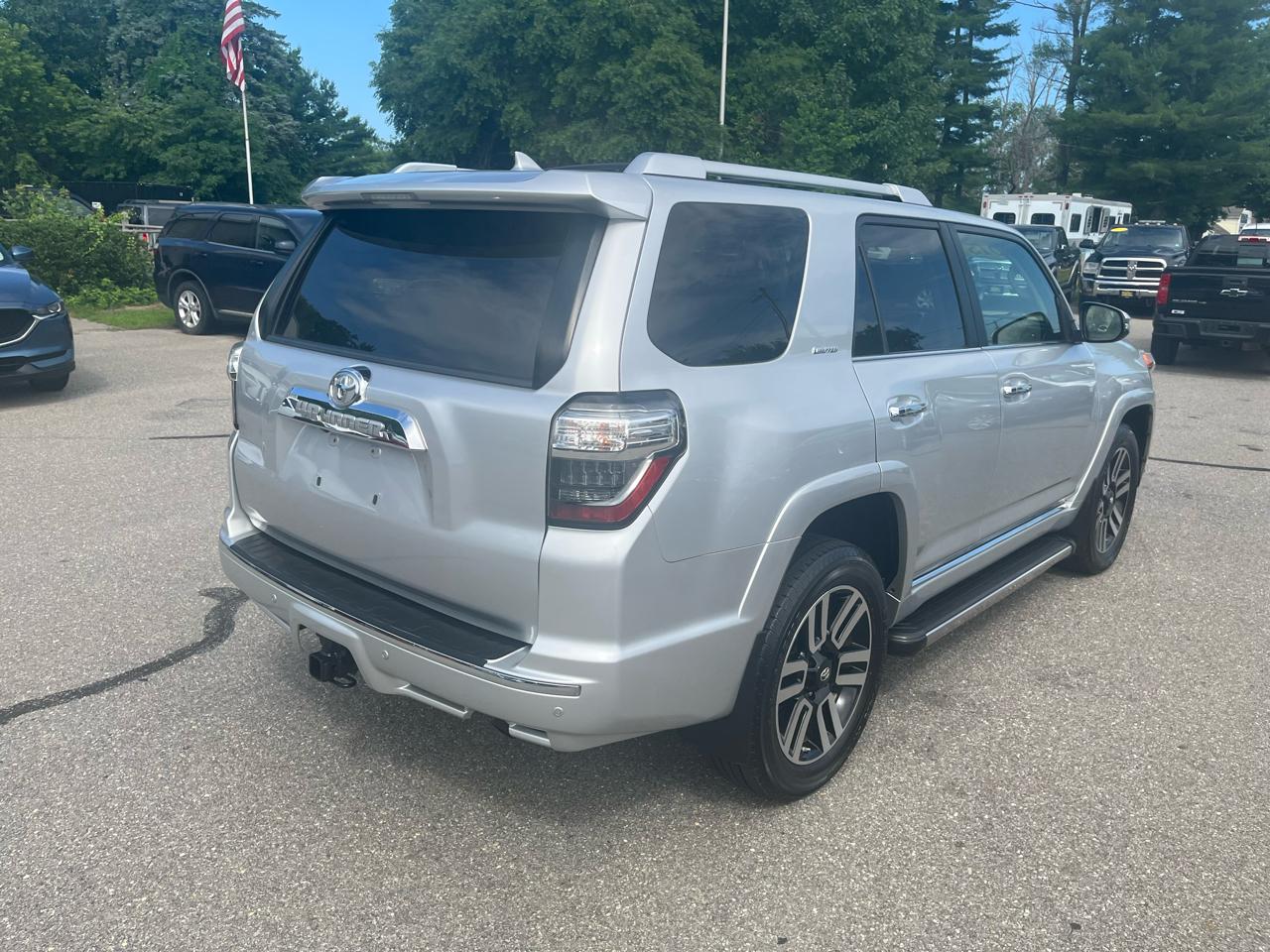 Toyota 4Runner 4WD 4dr V6 Limited (Natl) 2015