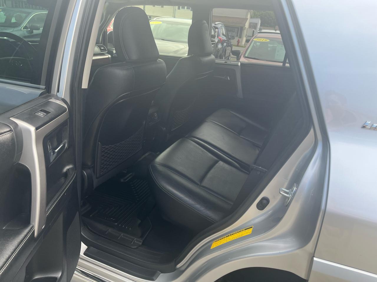 Toyota 4Runner 4WD 4dr V6 Limited (Natl) 2015