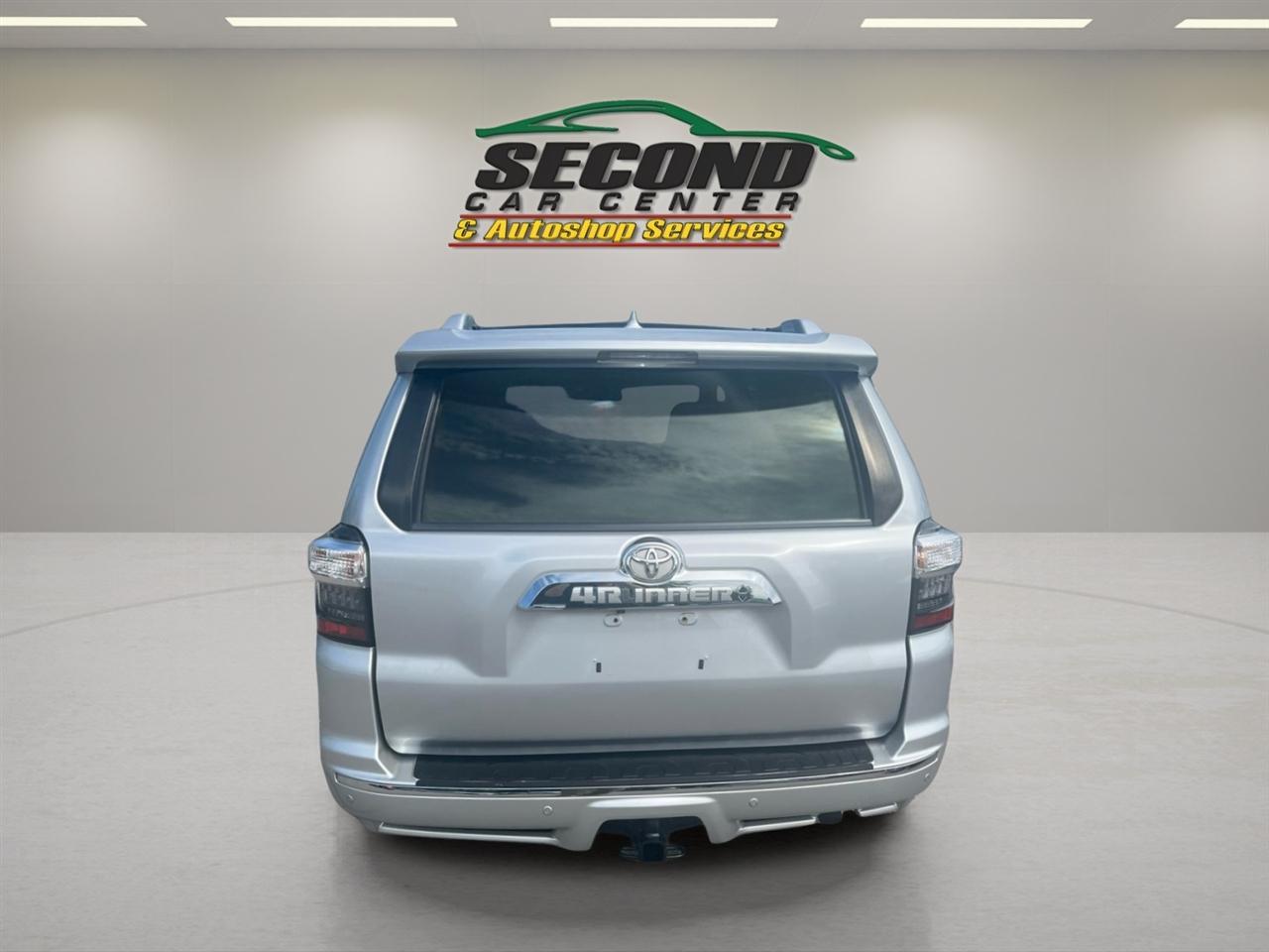 Toyota 4Runner 4WD 4dr V6 Limited (Natl) 2015
