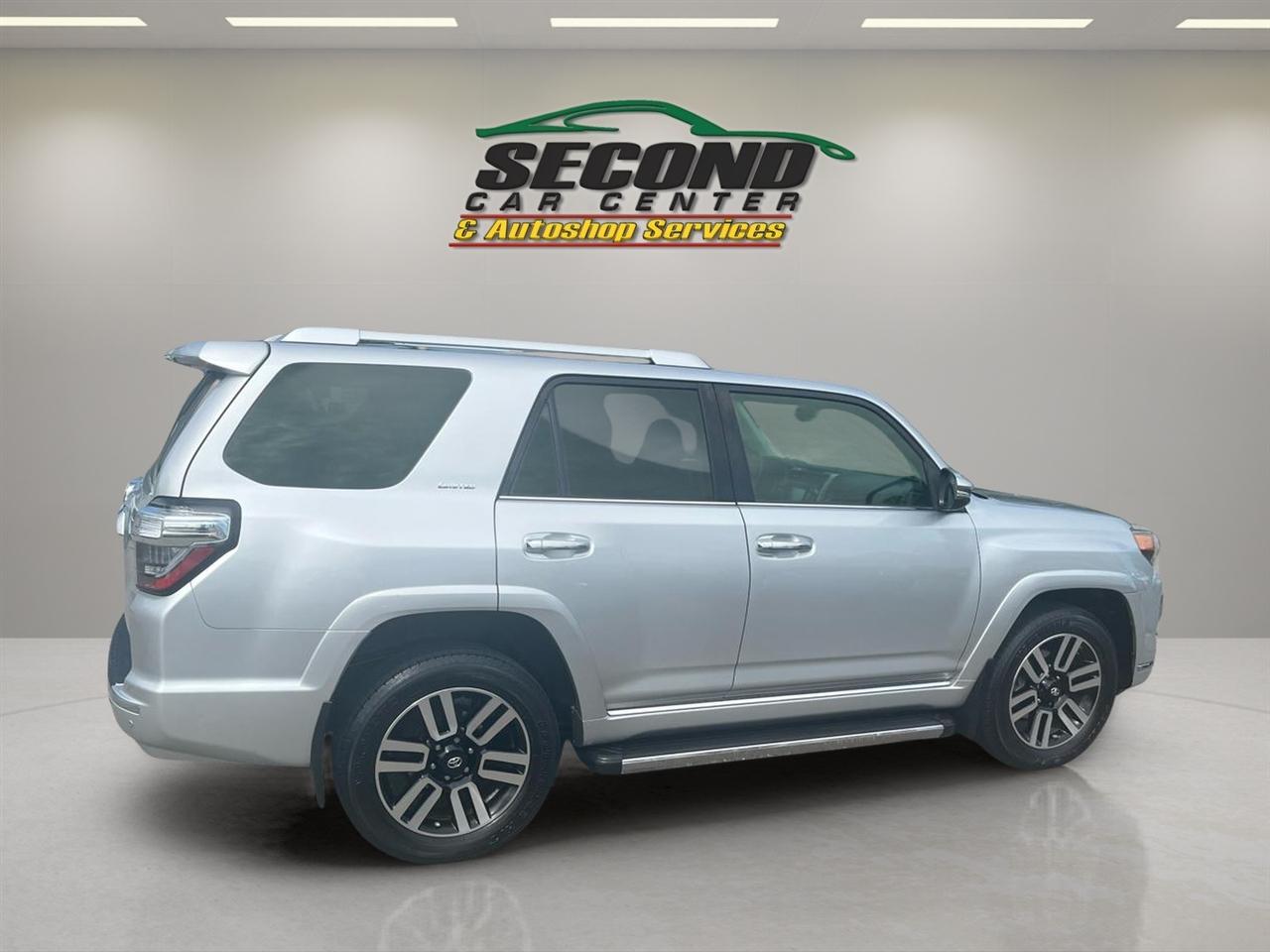 Toyota 4Runner 4WD 4dr V6 Limited (Natl) 2015
