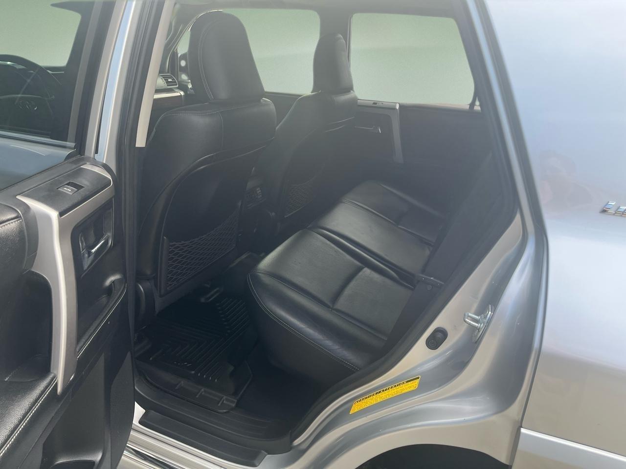 Toyota 4Runner 4WD 4dr V6 Limited (Natl) 2015