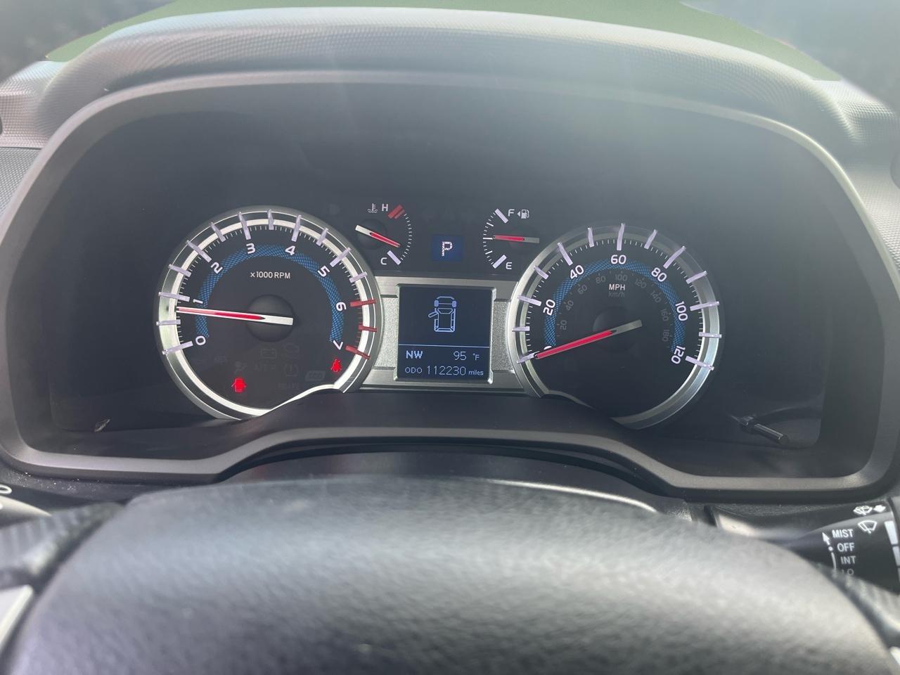 Toyota 4Runner 4WD 4dr V6 Limited (Natl) 2015