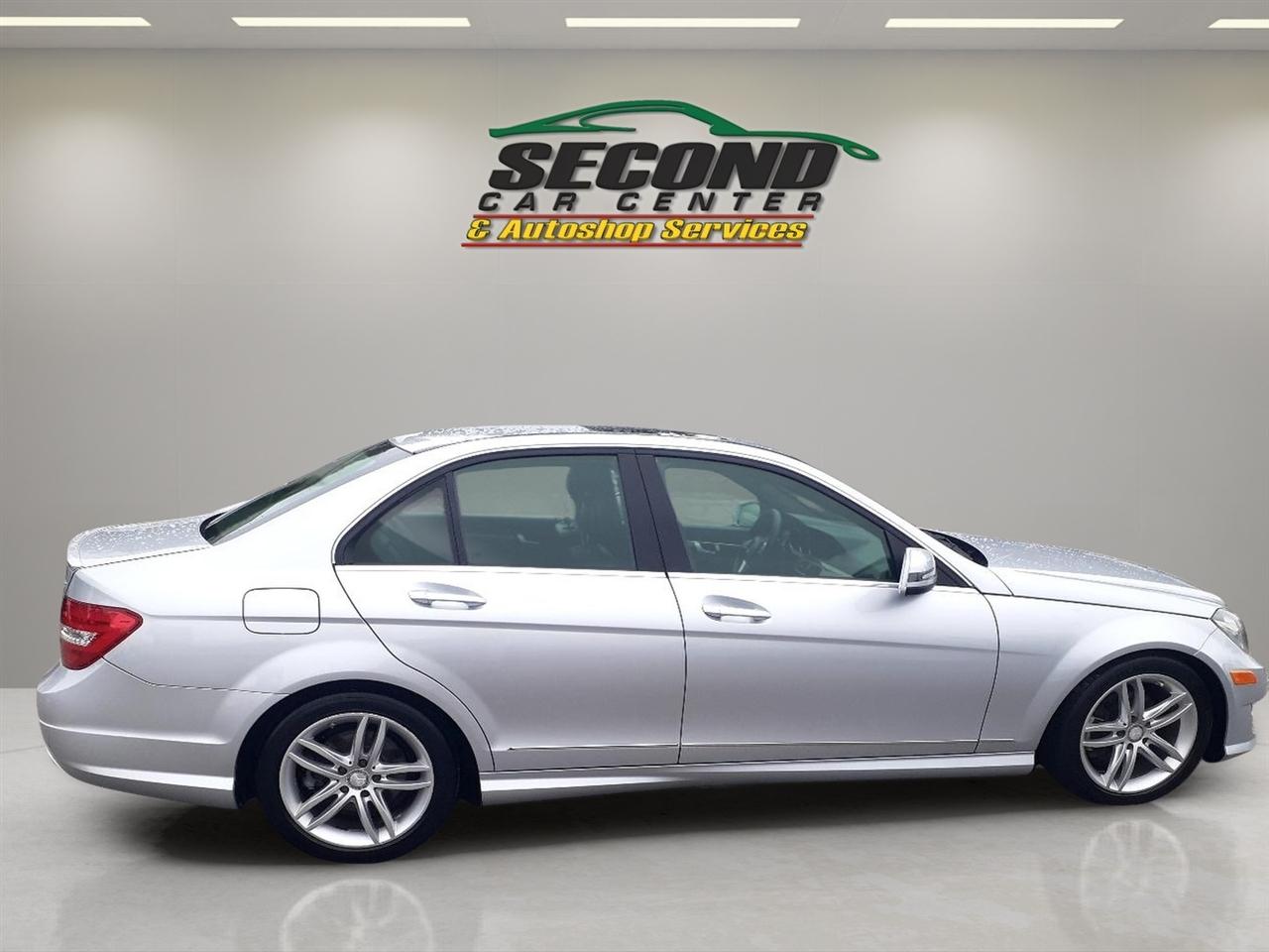 Mercedes-Benz C-Class 4dr Sdn C 300 Sport 4MATIC 2012