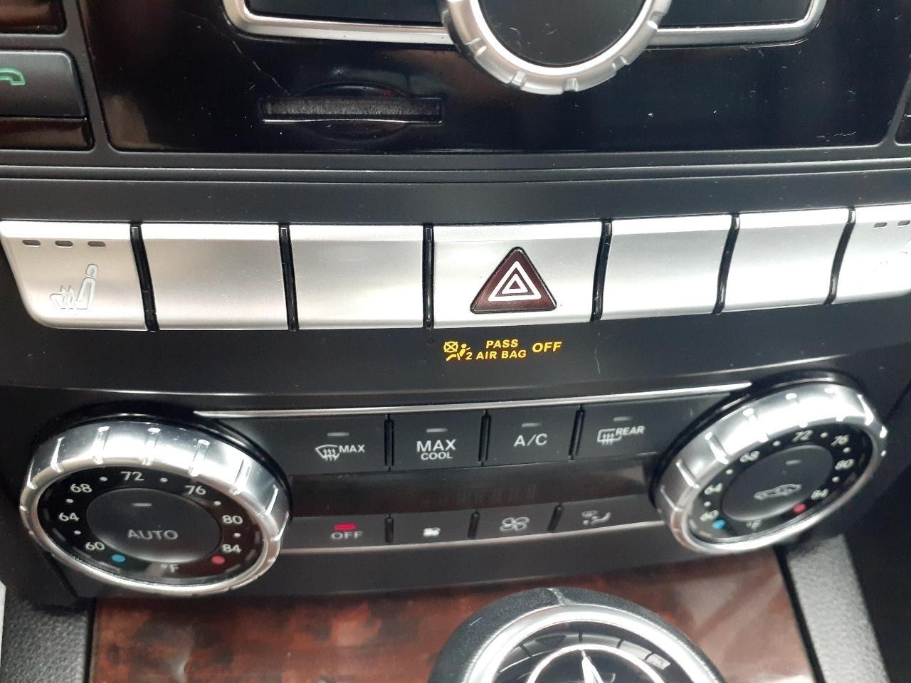 Mercedes-Benz C-Class 4dr Sdn C 300 Sport 4MATIC 2012