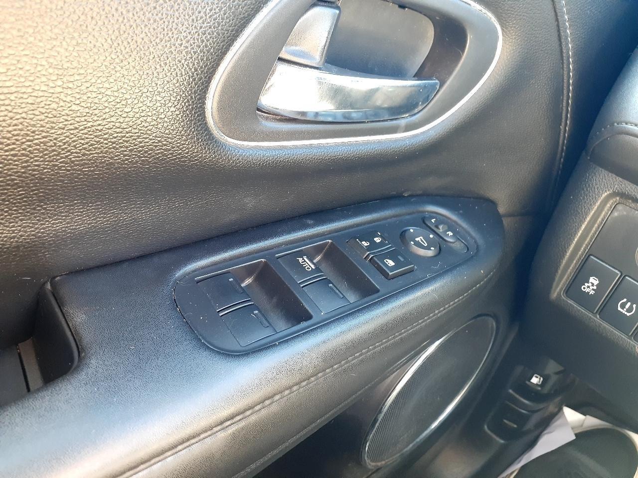 Honda HR-V AWD 4dr CVT EX-L w/Navi 2016