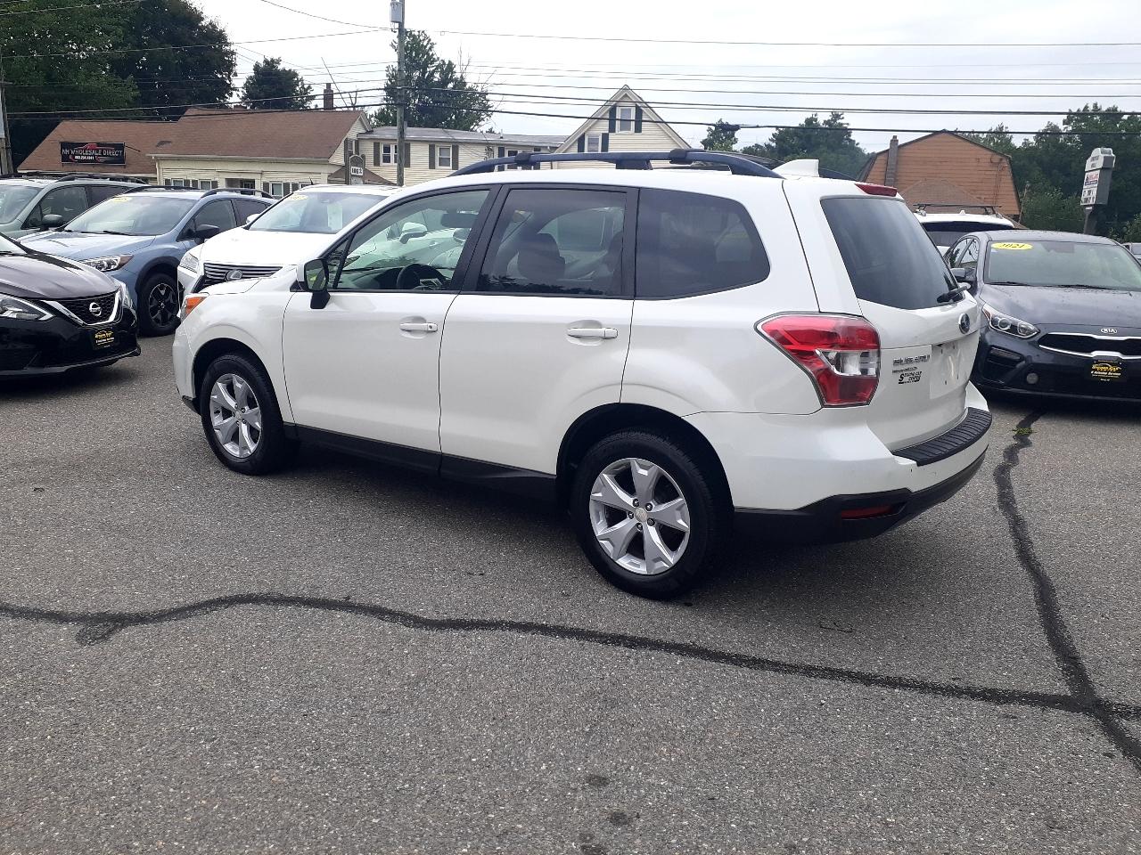 Subaru Forester 4dr CVT 2.5i Premium PZEV 2016