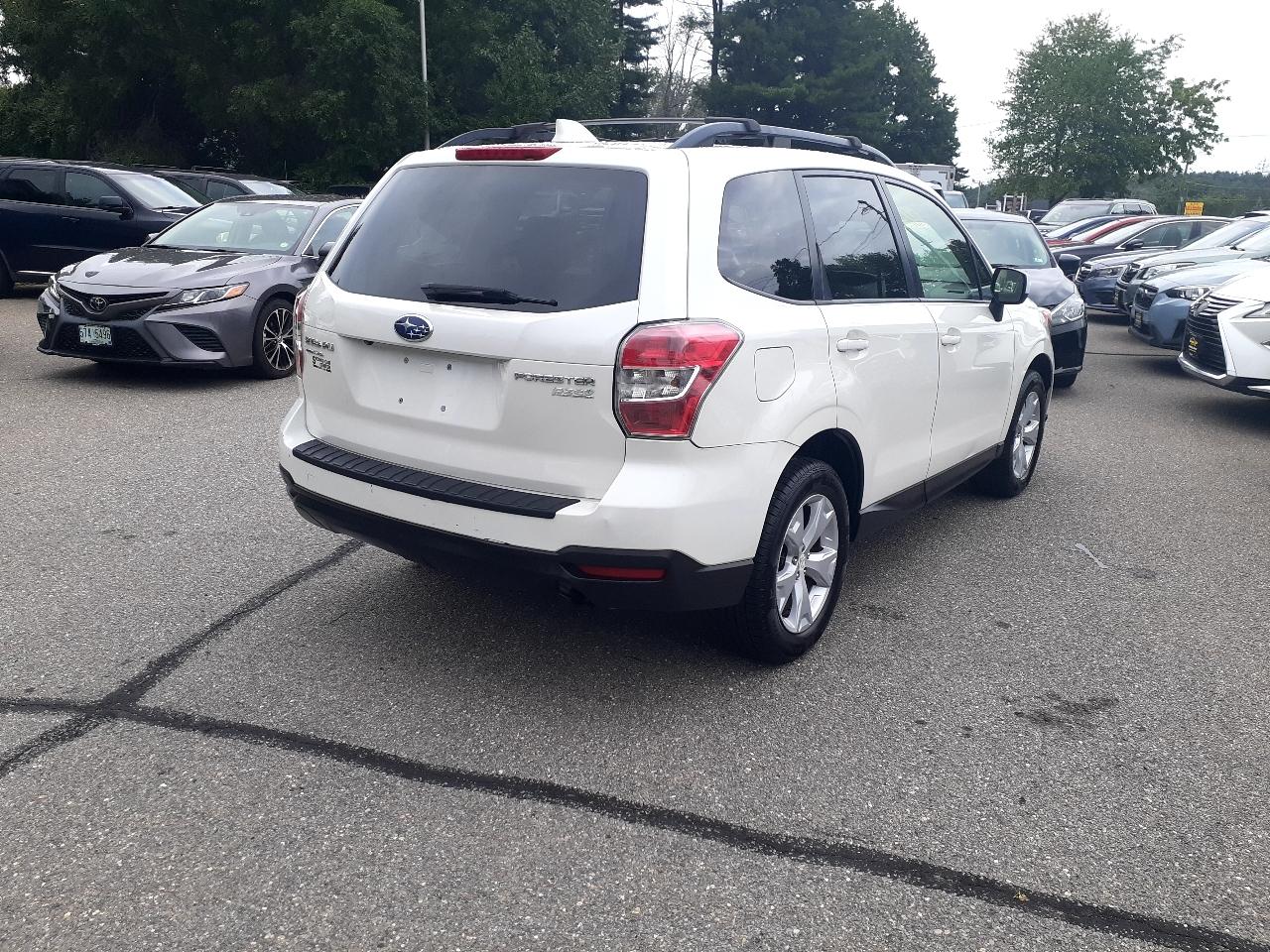 Subaru Forester 4dr CVT 2.5i Premium PZEV 2016