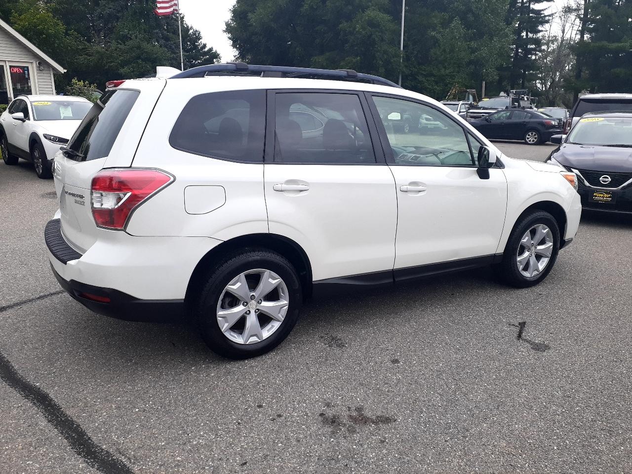 Subaru Forester 4dr CVT 2.5i Premium PZEV 2016