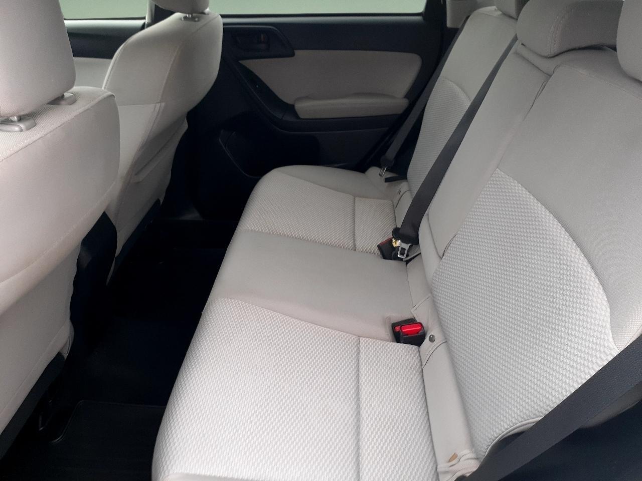 Subaru Forester 4dr CVT 2.5i Premium PZEV 2016