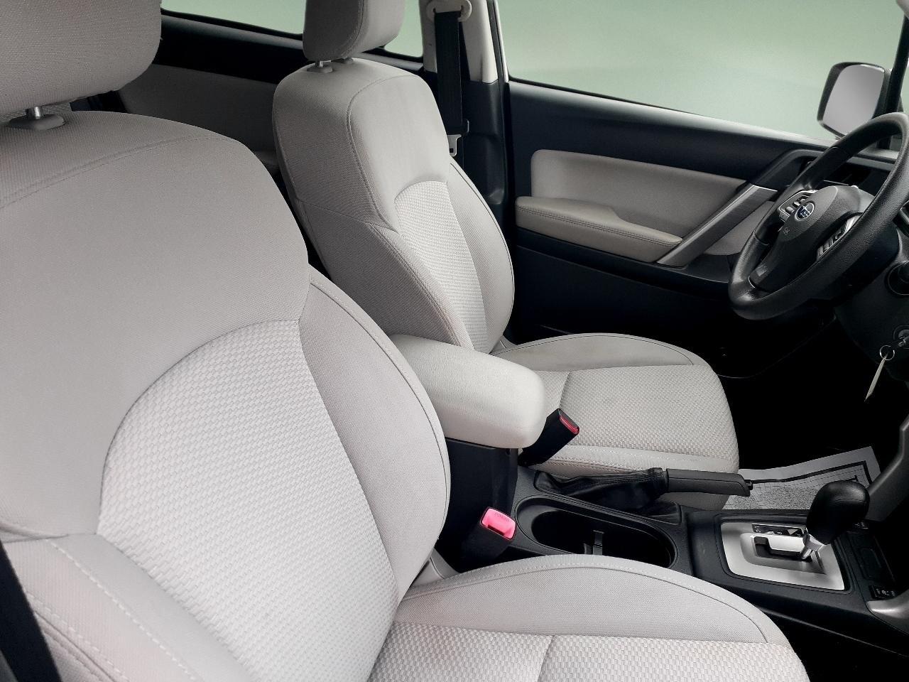 Subaru Forester 4dr CVT 2.5i Premium PZEV 2016