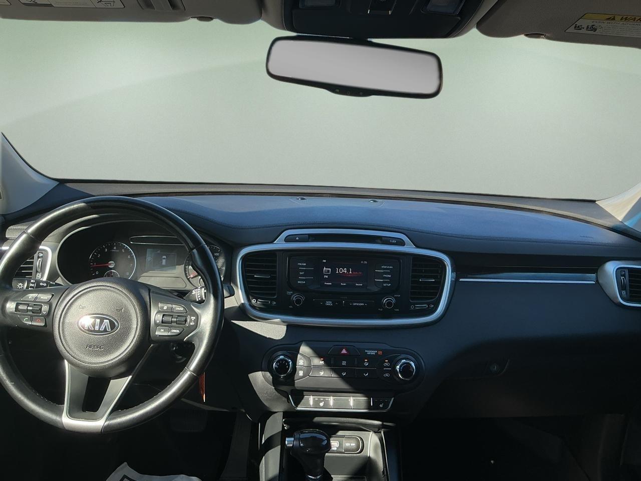 Kia Sorento AWD 4dr 2.4L LX 2016